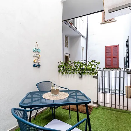 Apartamento Lake, Stadium & Patio - Self Check-in & Remote Access Como